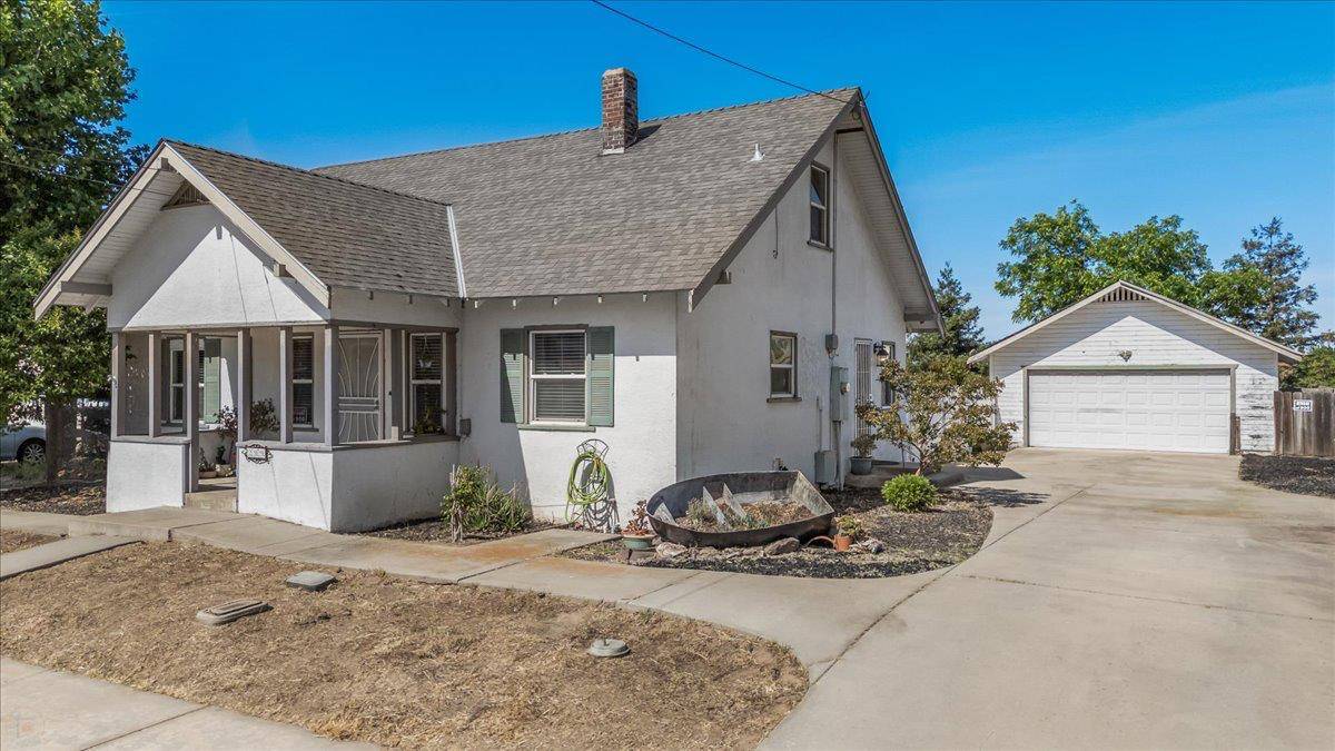 Waterford, CA 95386,209 S Pasadena AVE