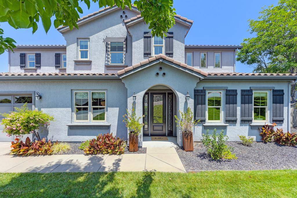 El Dorado Hills, CA 95762,235 Almond Ridge CT