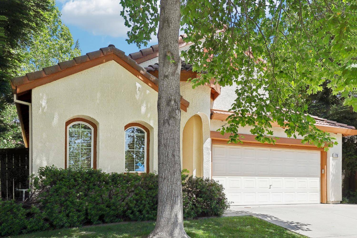 Sacramento, CA 95835,1707 Danbrook DR