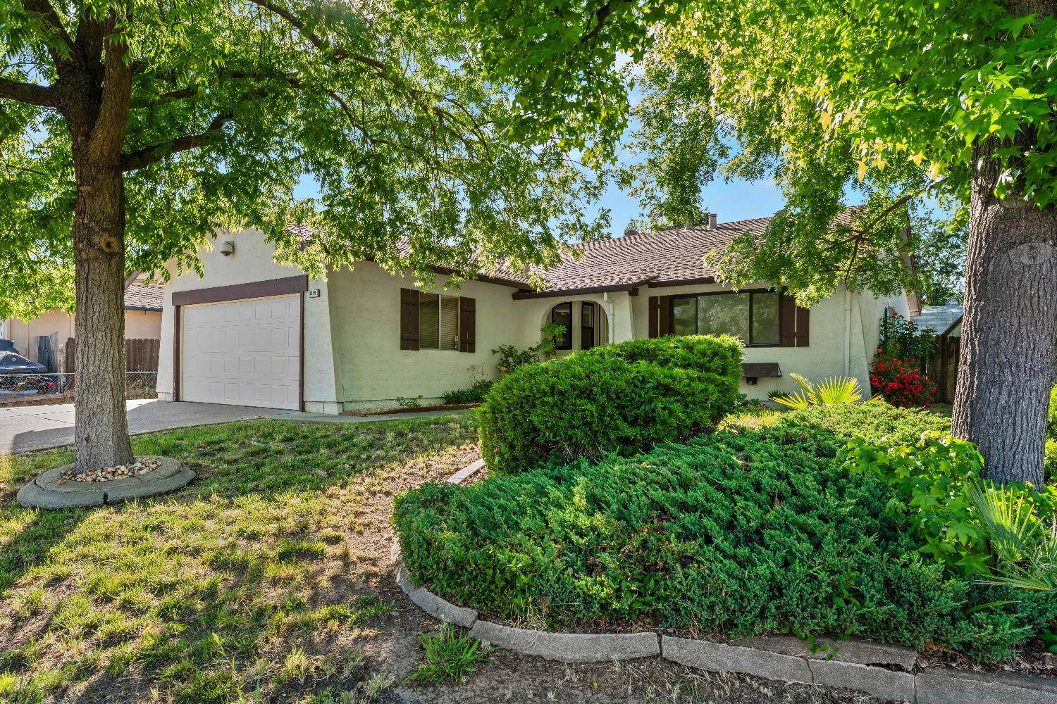 Antelope, CA 95843,3349 Irvindale WAY