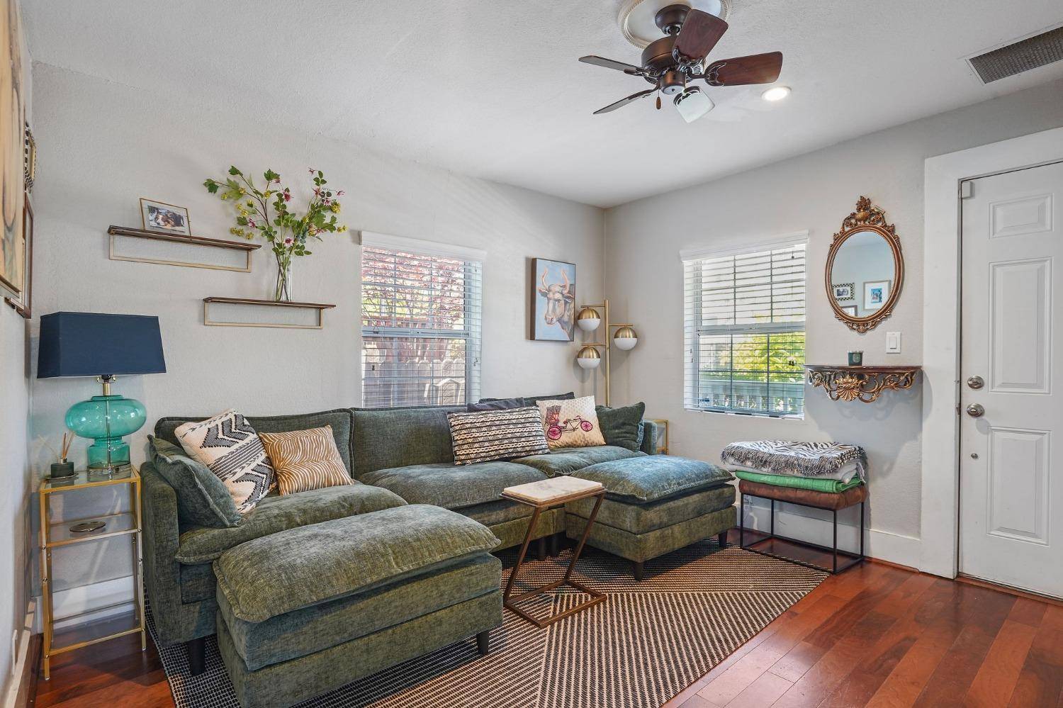 Sacramento, CA 95817,4244 4th AVE