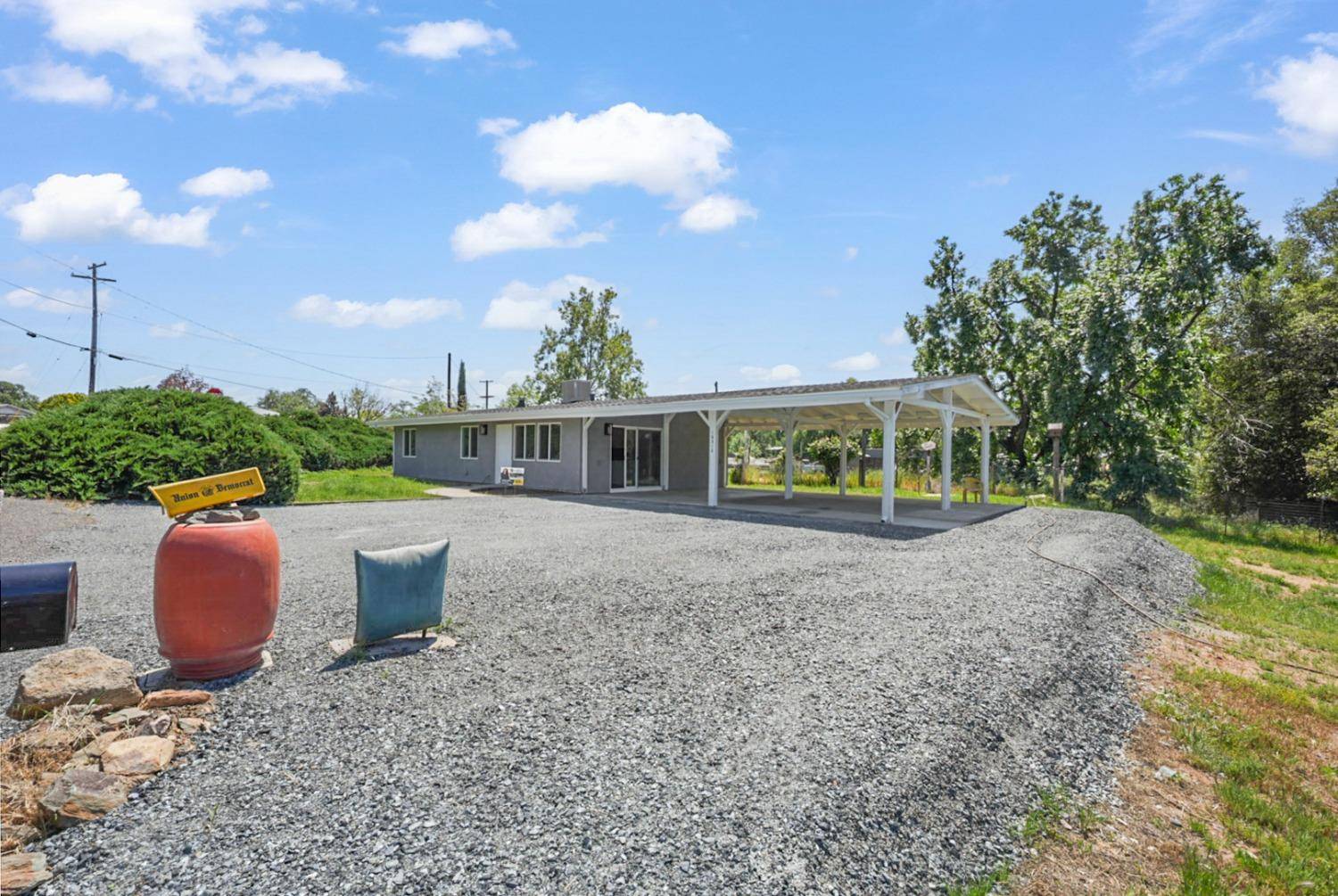 Jamestown, CA 95327,16310 Jacksonville RD