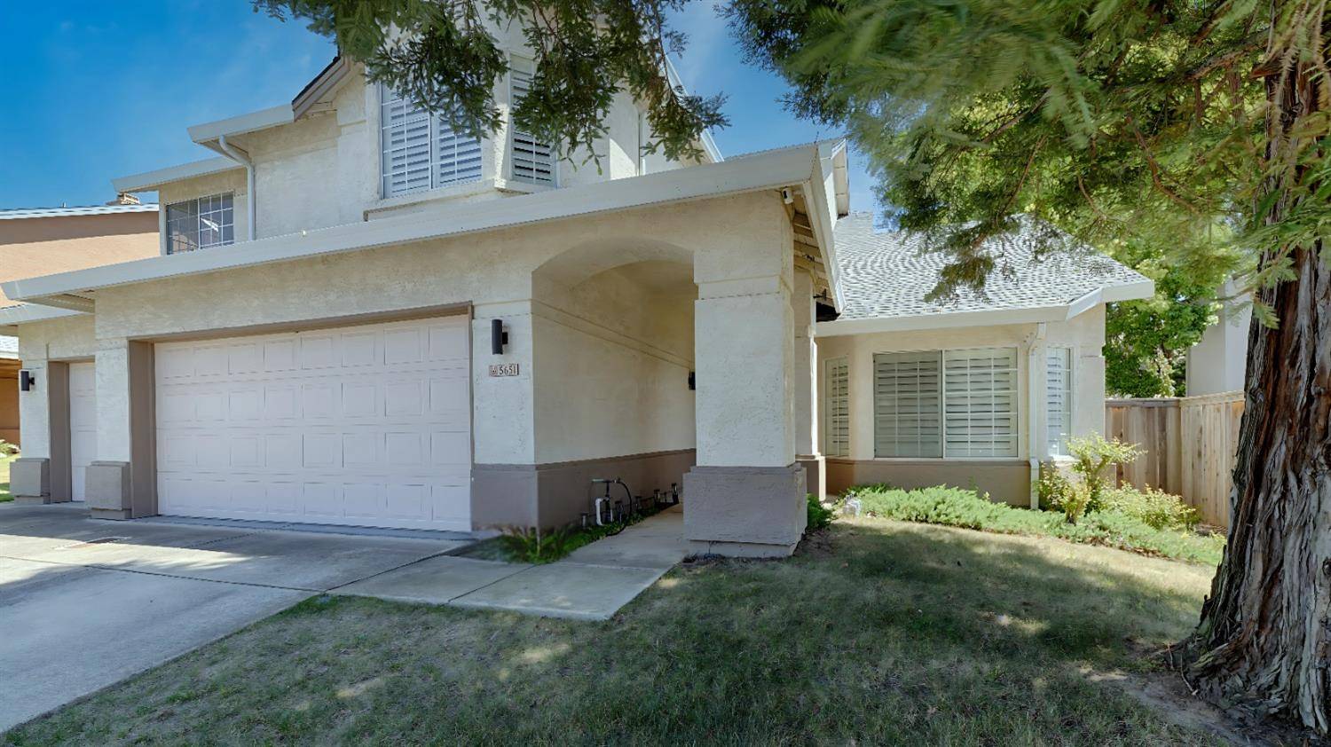 Rocklin, CA 95765,5651 Blackrock RD