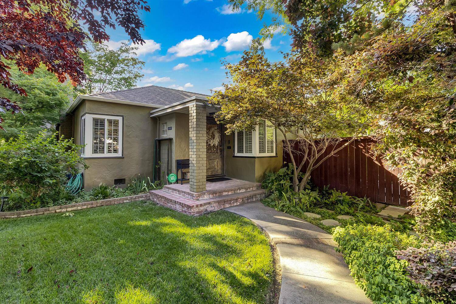 Sacramento, CA 95818,1621 Vallejo WAY