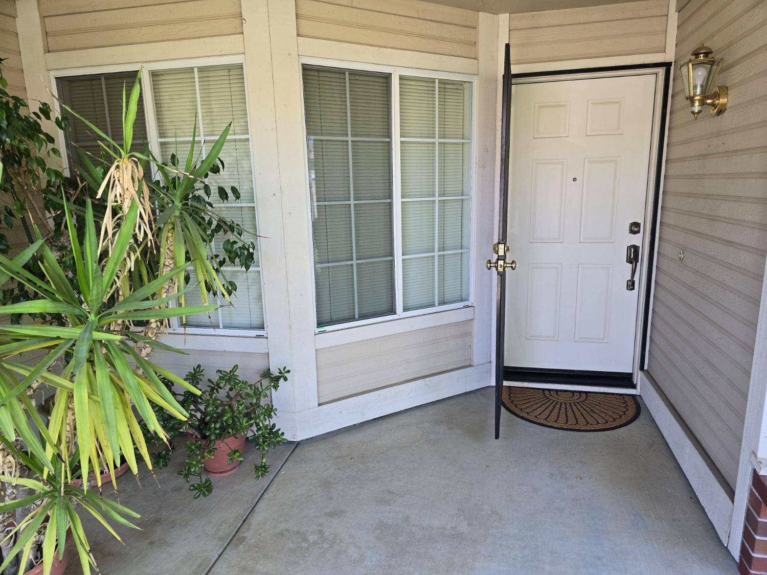 Roseville, CA 95747,1517 Fitzgerald WAY