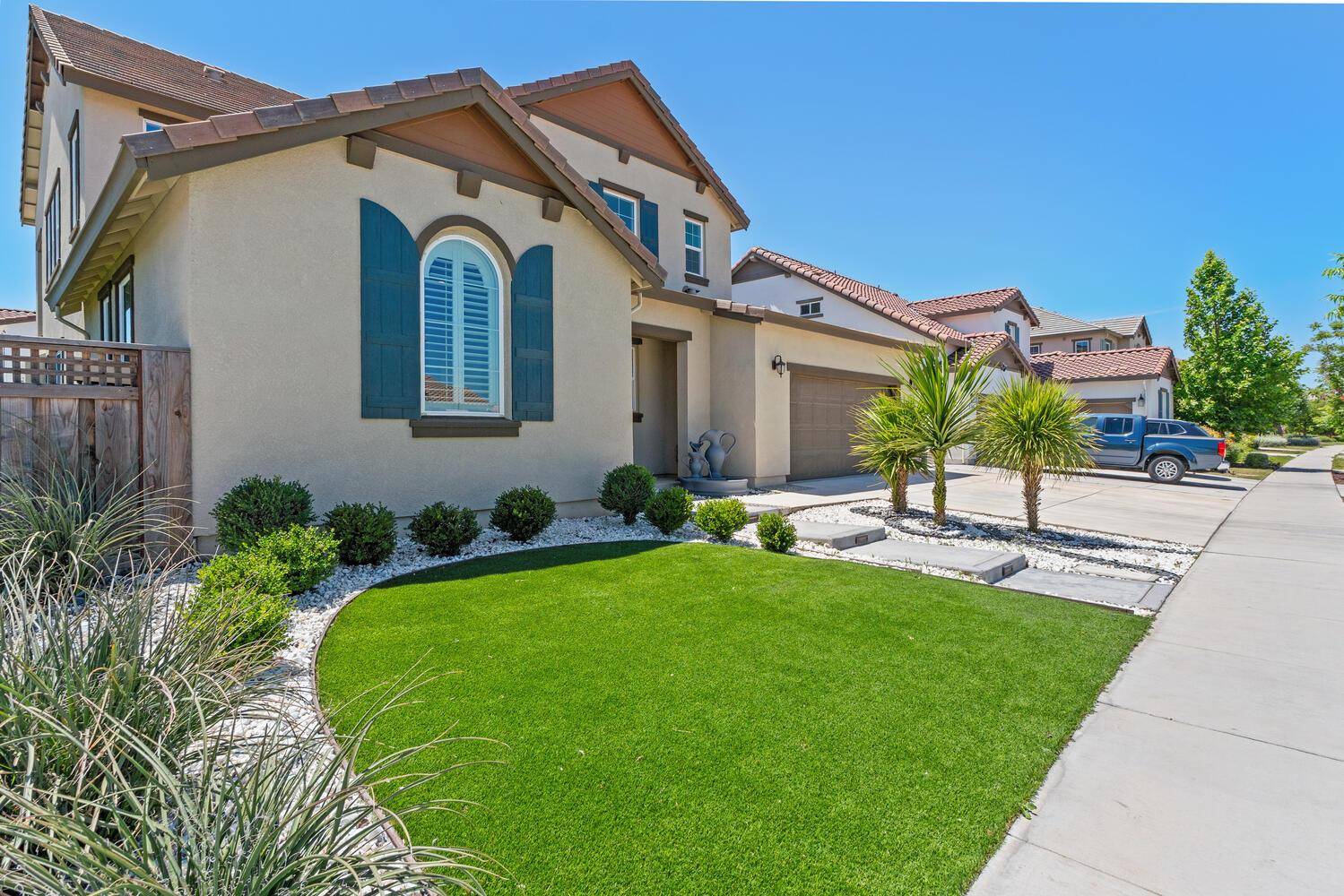 Lathrop, CA 95330,2460 Middlebury DR