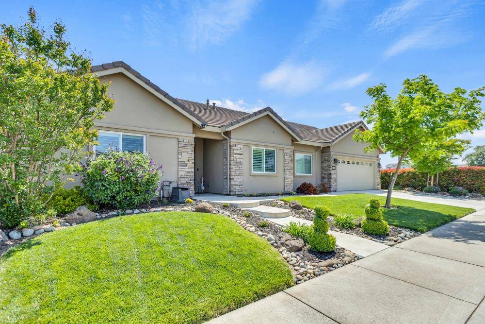 Galt, CA 95632,745 Parkridge DR