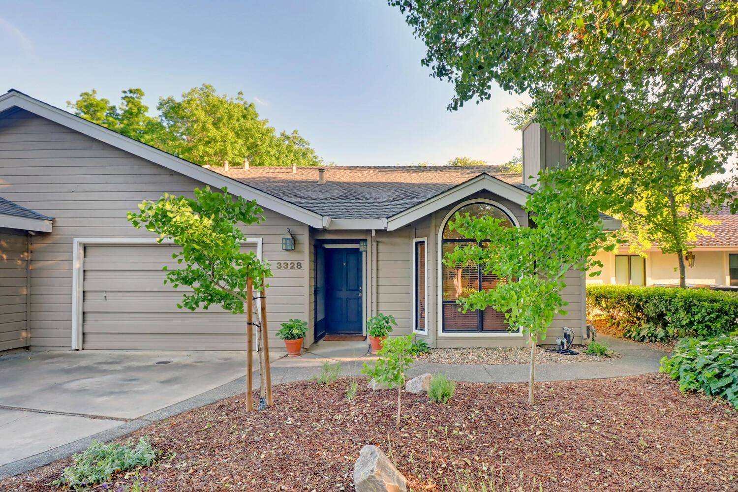 Davis, CA 95616,3328 Oyster Bay AVE