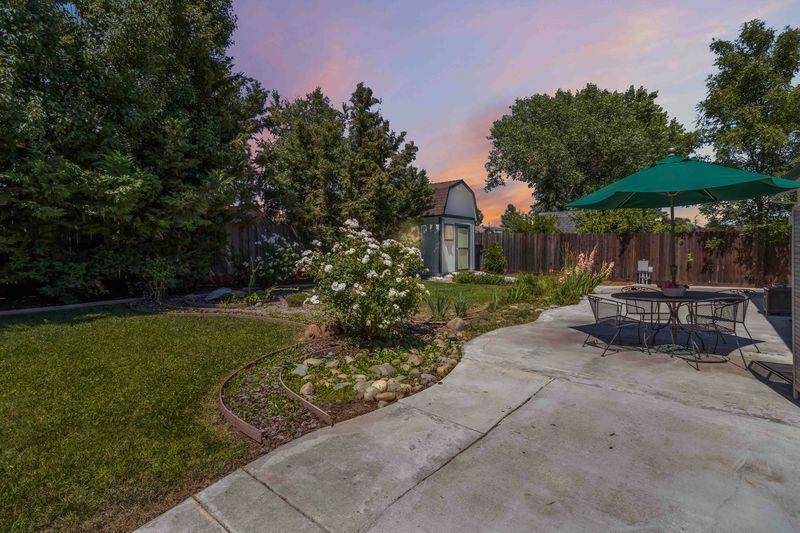 Plumas Lake, CA 95961,1073 Bronco DR