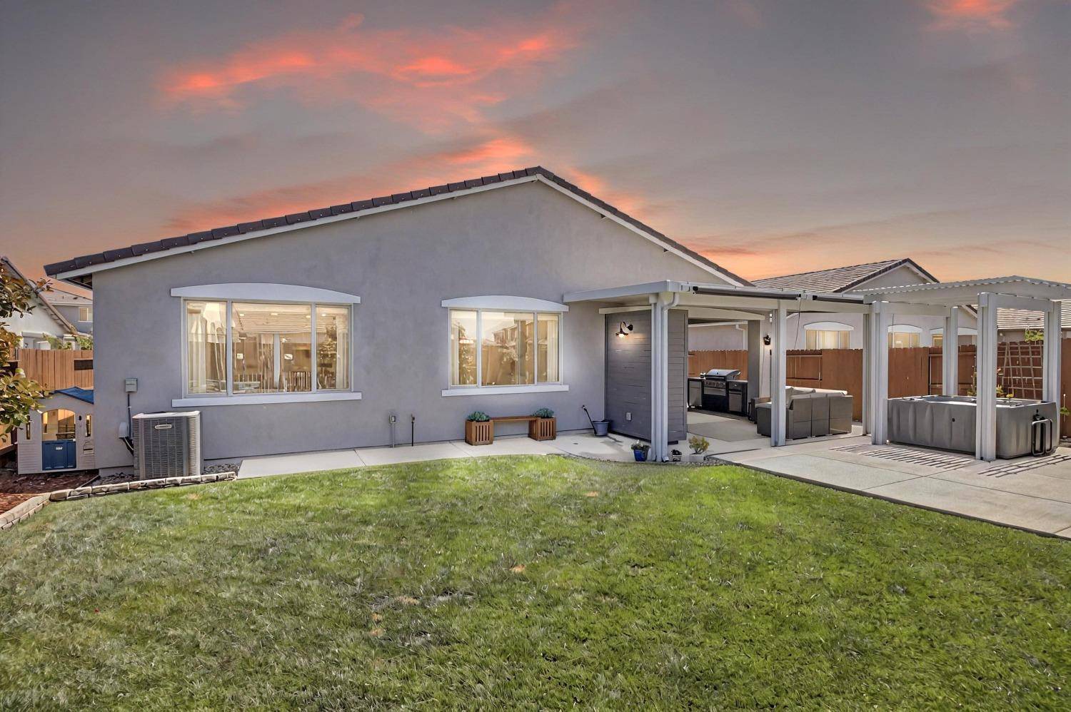 Roseville, CA 95747,5480 Fandango LOOP