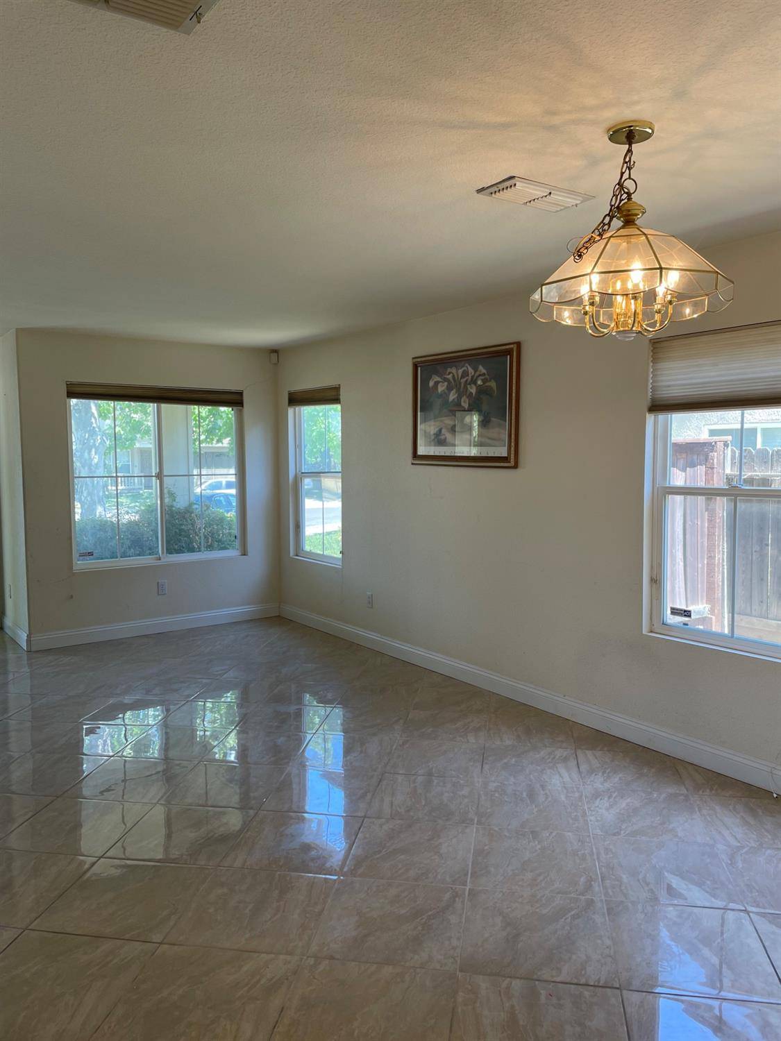 Sacramento, CA 95835,29 Acero CT