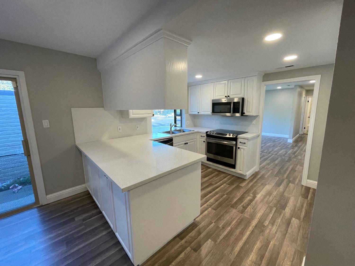 Stockton, CA 95212,9704 Springfield WAY