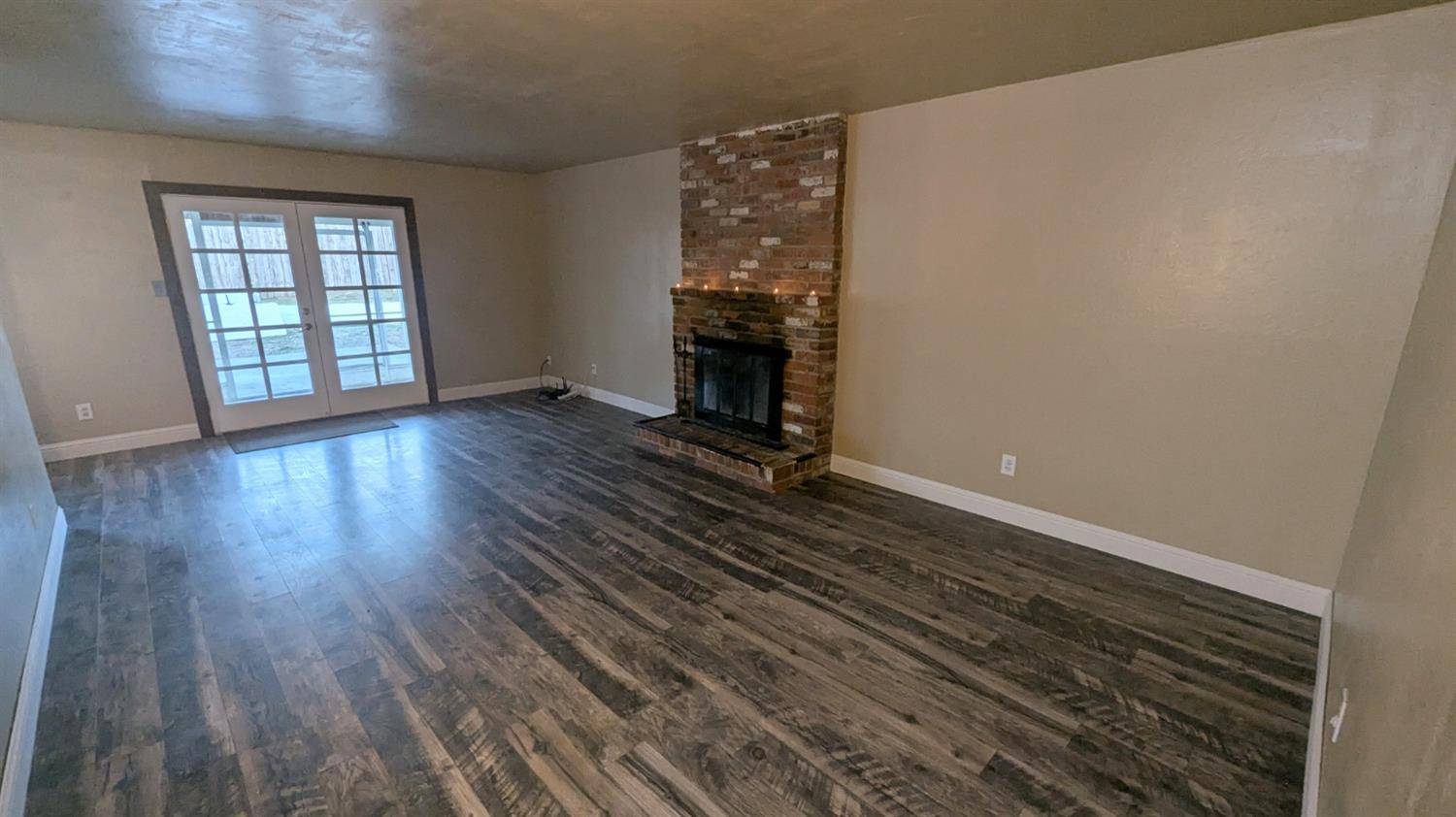 Sacramento, CA 95842,5530 Forestwood DR