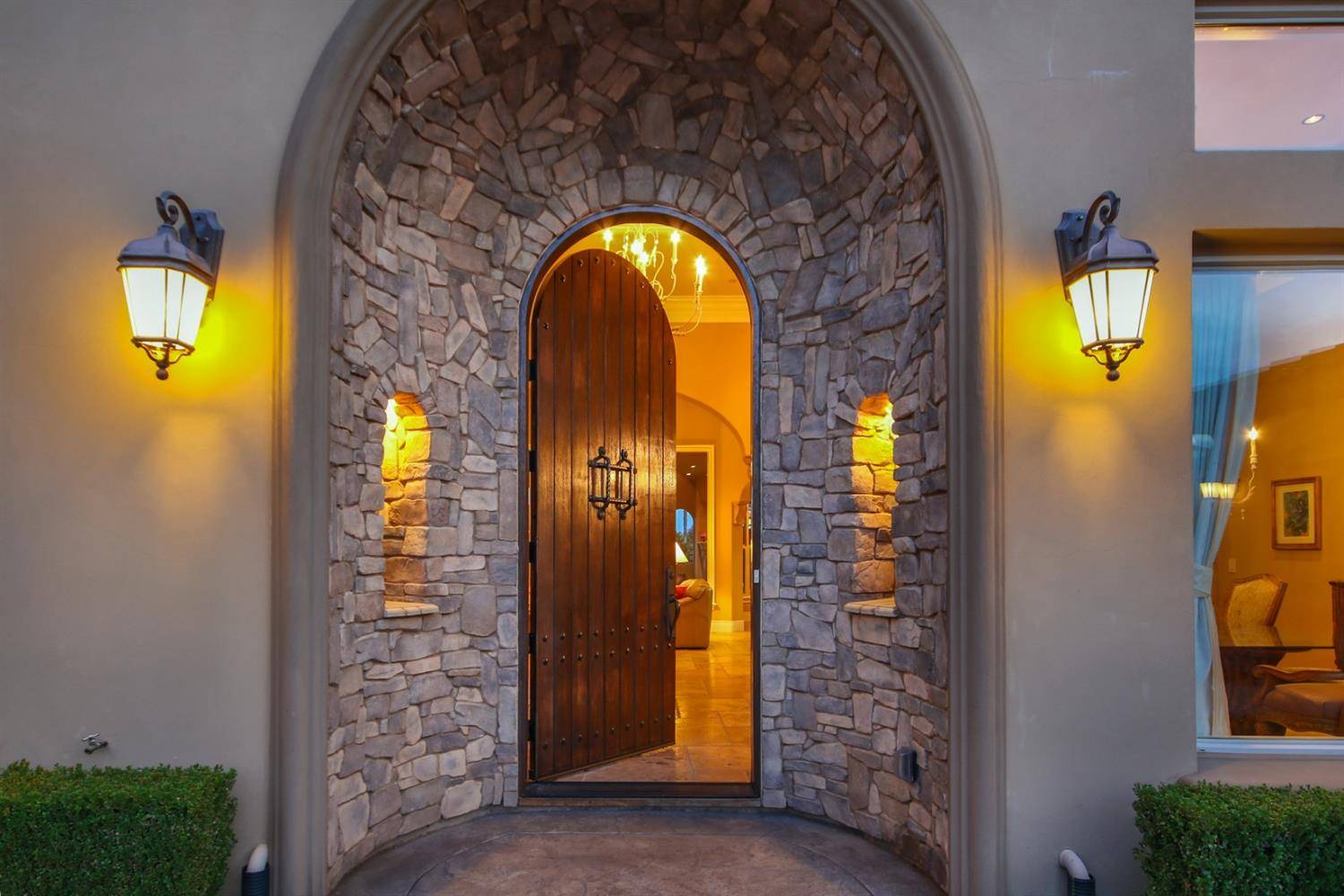 Roseville, CA 95747,8618 Hawkstone CT