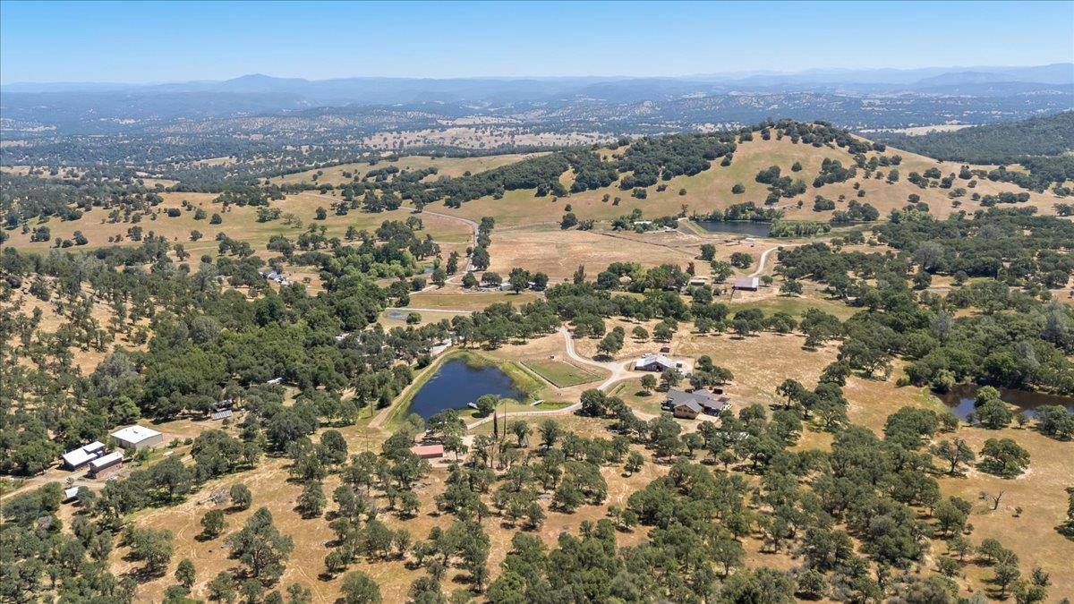 Angels Camp, CA 95222,9267 7R Bar RD