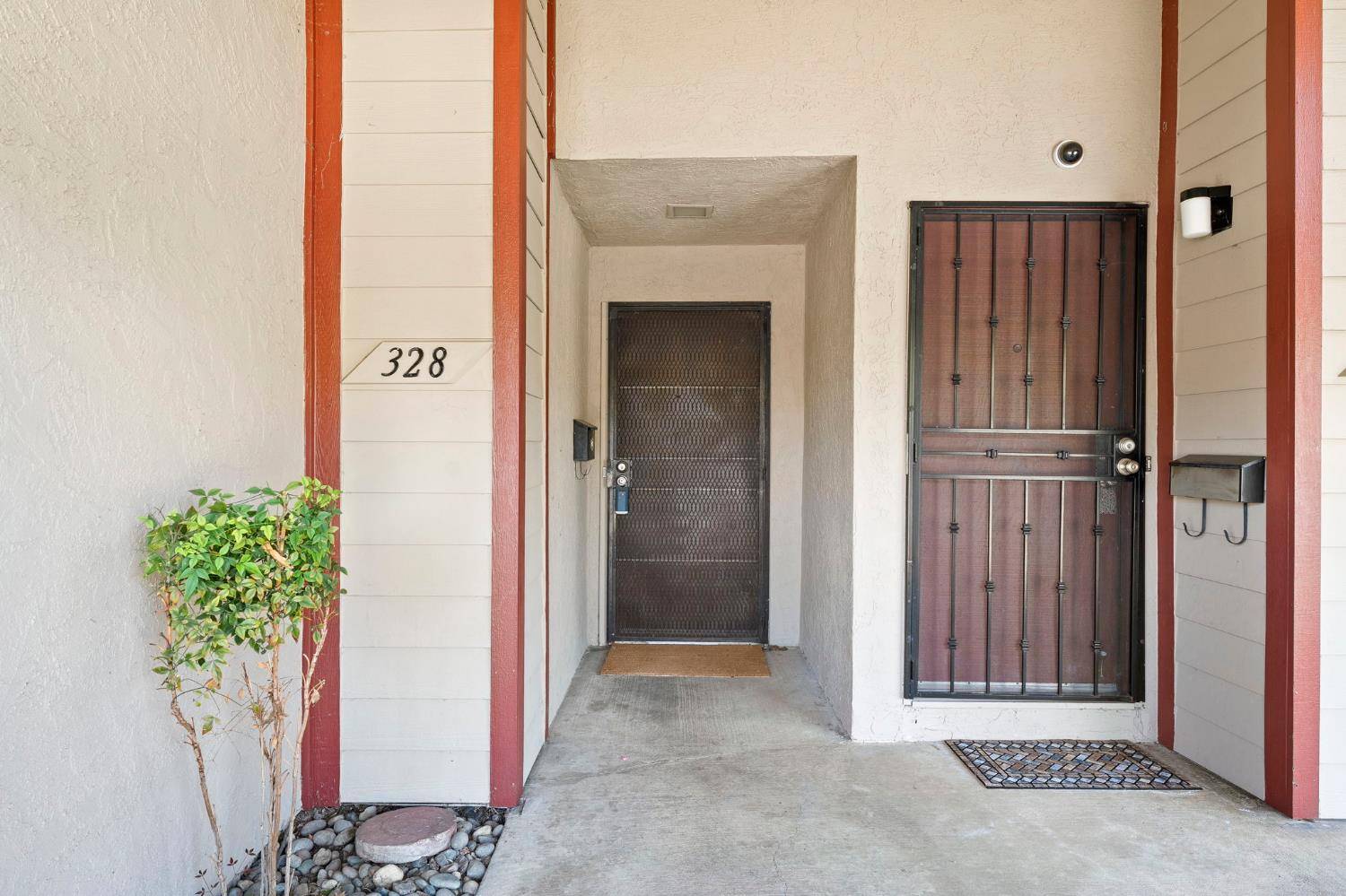 West Sacramento, CA 95691,328 Bridge PL