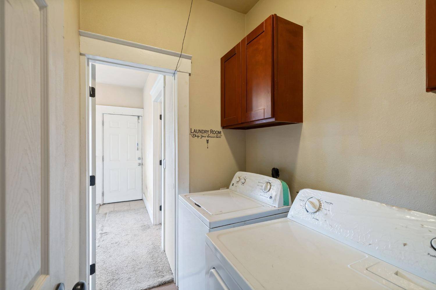 Fresno, CA 93702,3264 E Kerckhoff AVE