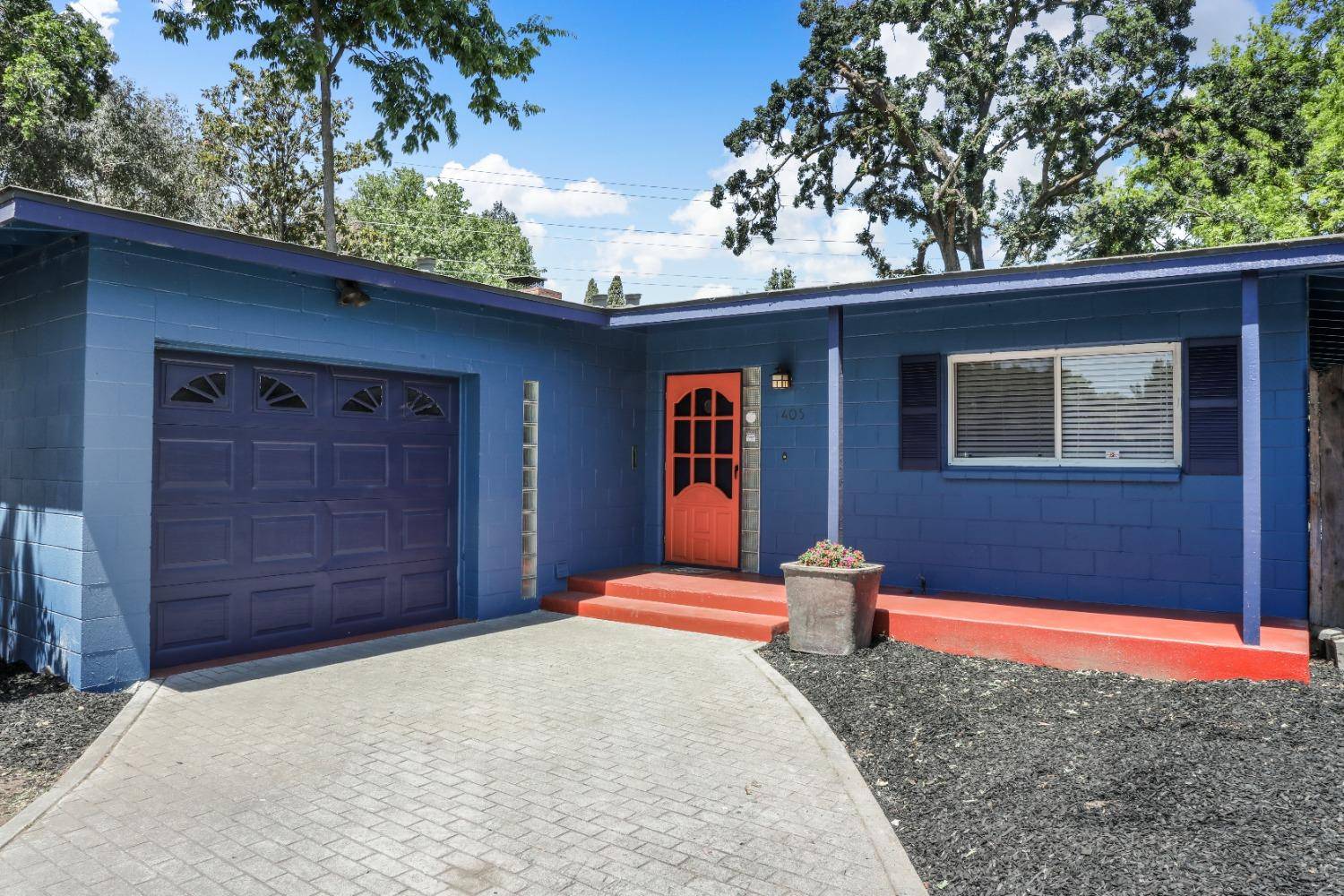Modesto, CA 95354,405 Helen AVE