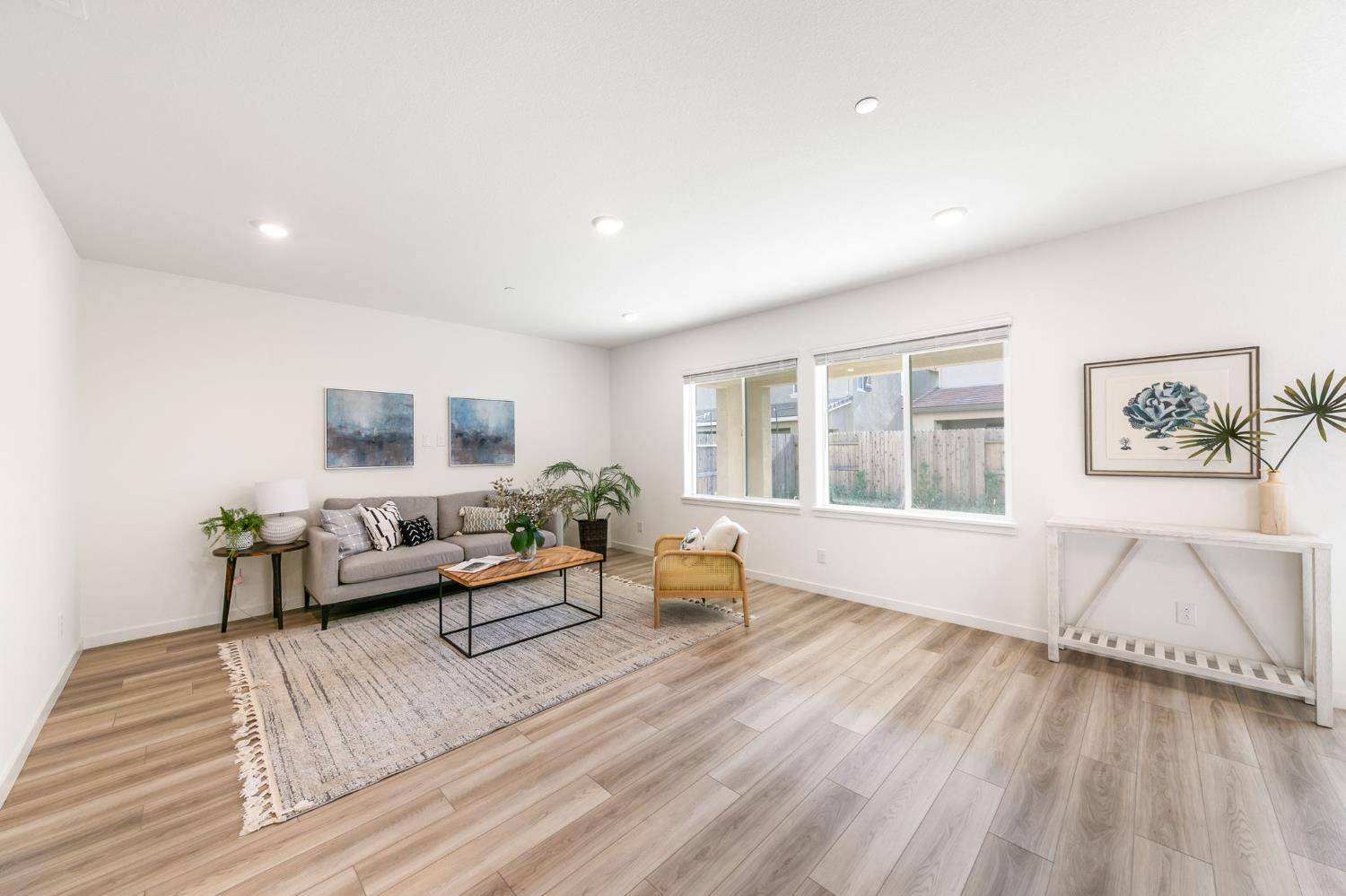Roseville, CA 95747,7009 Golden Glow WAY