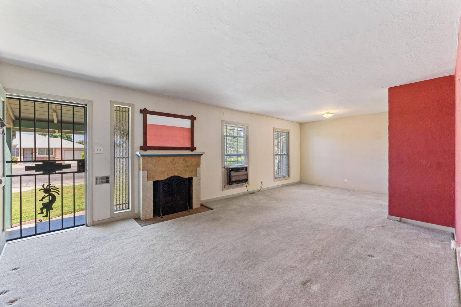 Sacramento, CA 95820,5532 Fruitridge RD