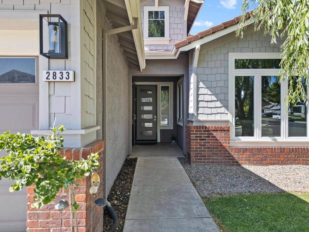 Riverbank, CA 95367,2833 Buckskin WAY