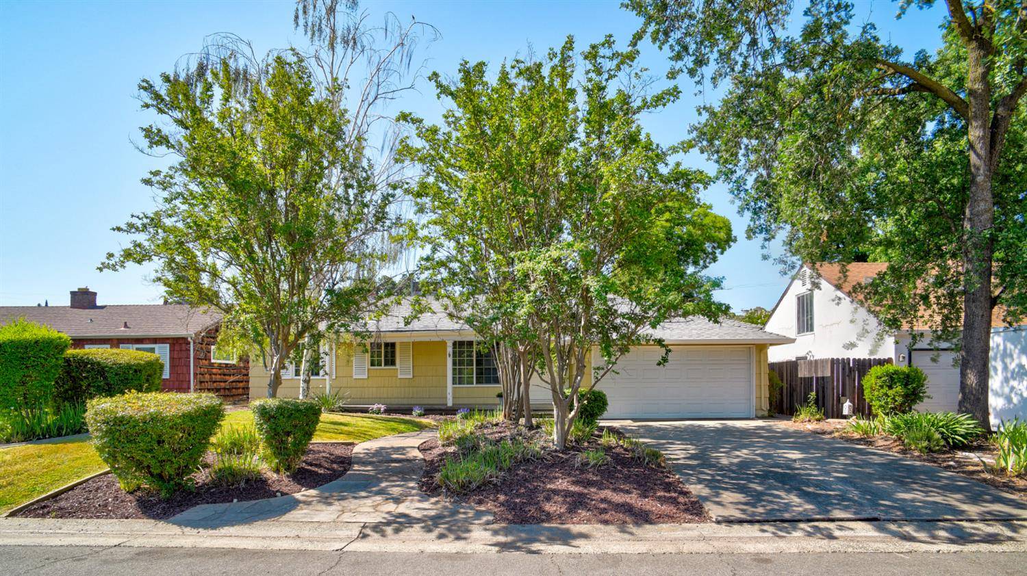 Sacramento, CA 95821,3808 Woodcrest RD