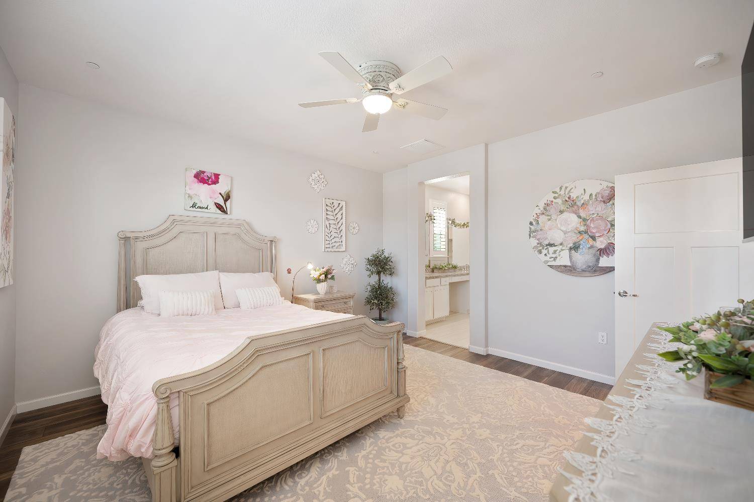 El Dorado Hills, CA 95762,9114 Marisol