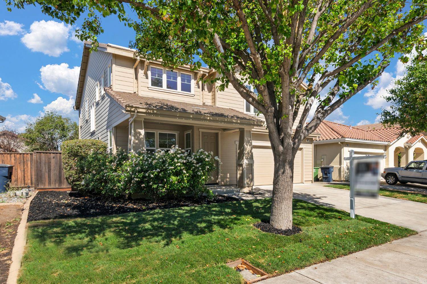 Tracy, CA 95377,4677 Bonsai AVE