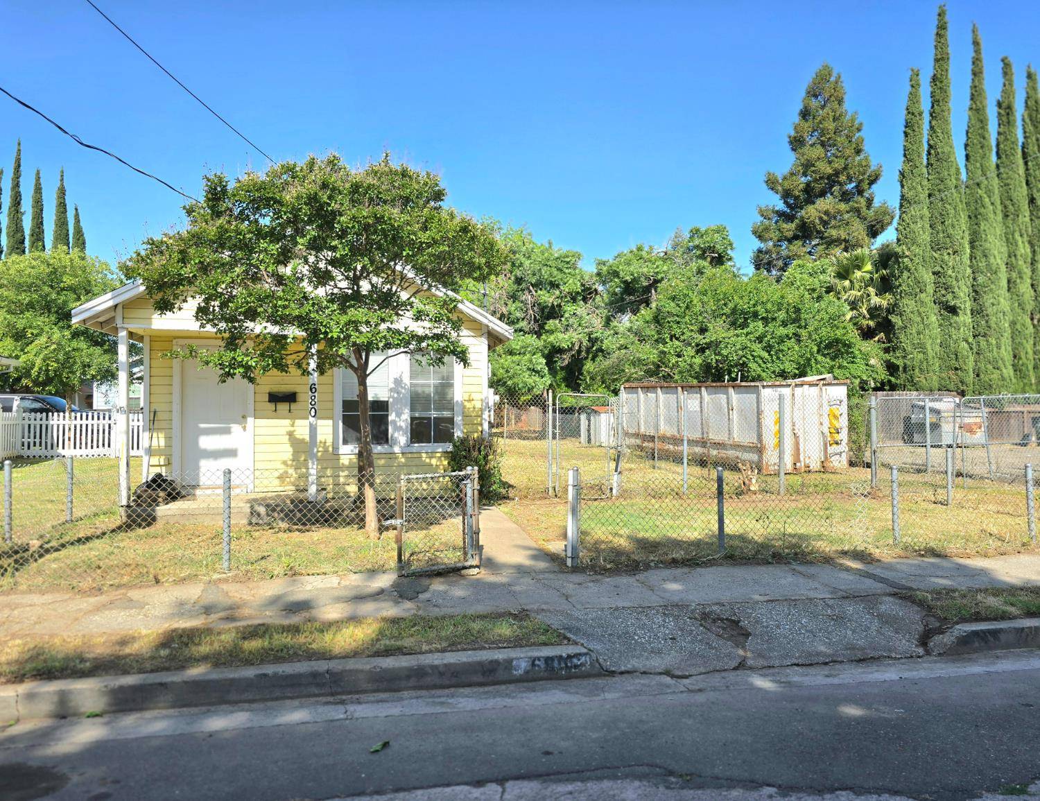 Yuba City, CA 95991,680 Walnut ST