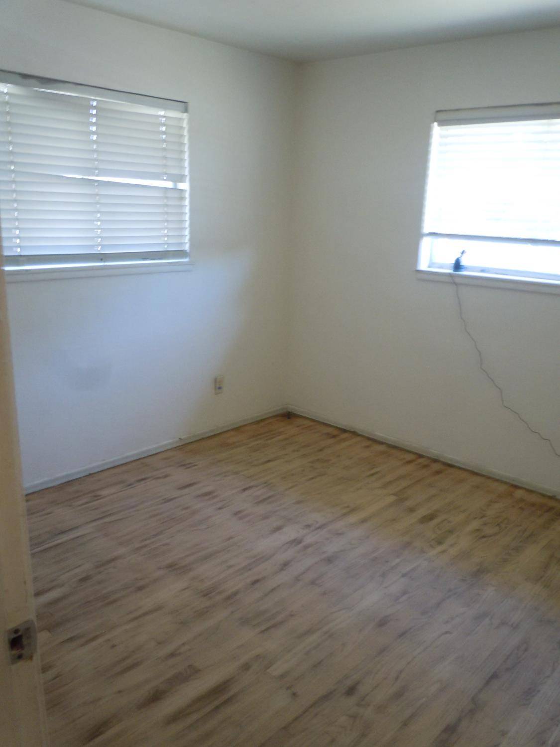 Sacramento, CA 95822,7100 20th ST