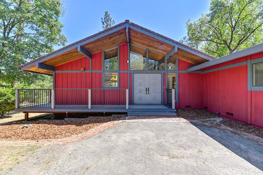 Applegate, CA 95703,17870 Orchard PL