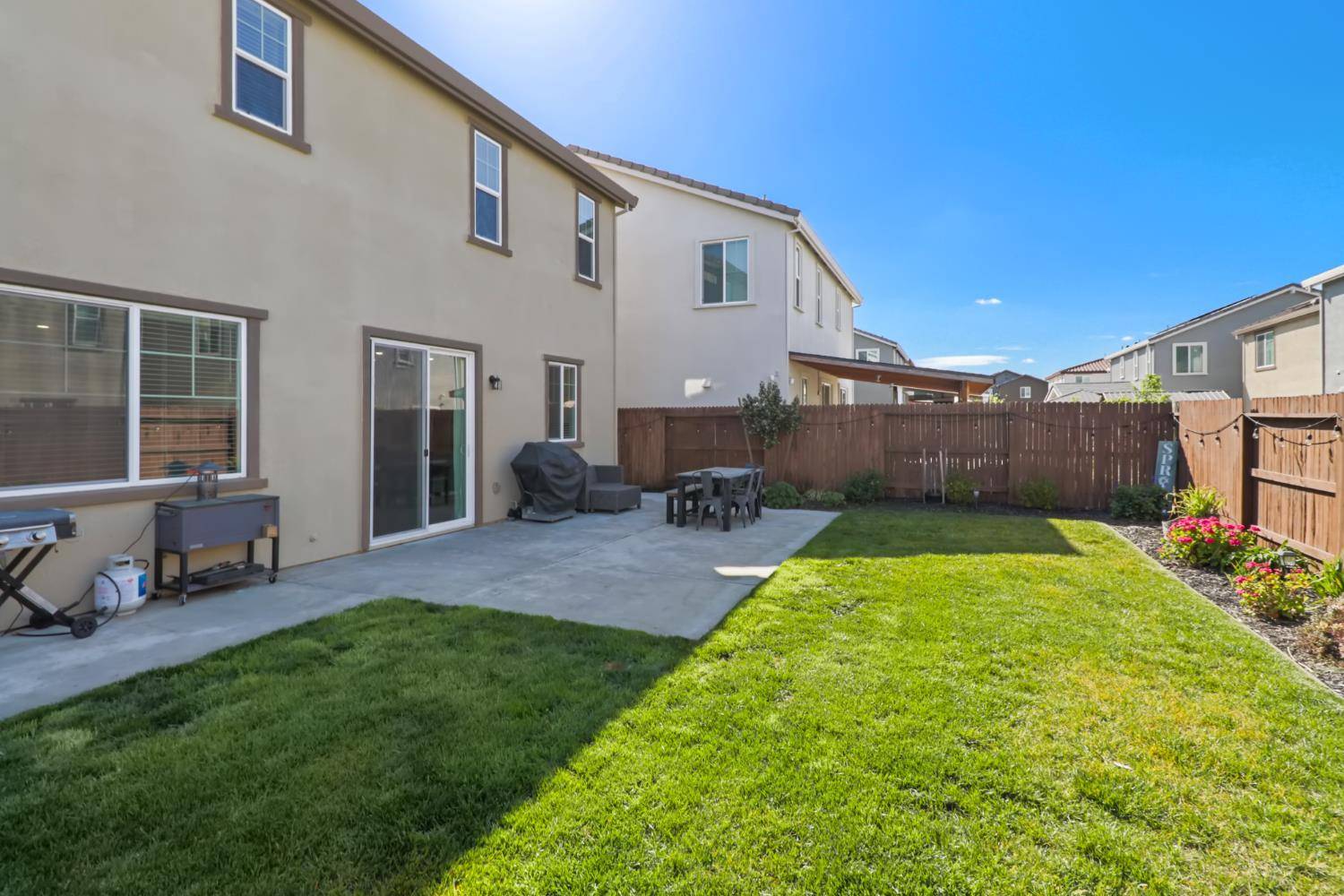 Roseville, CA 95747,8000 Oxbow Landing LOOP