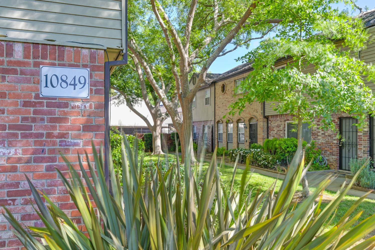 Rancho Cordova, CA 95670,10849 Coloma RD #2