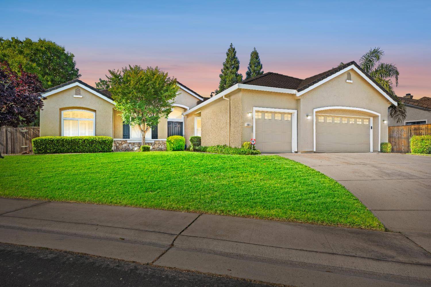 Roseville, CA 95747,100 Clay Isle CT