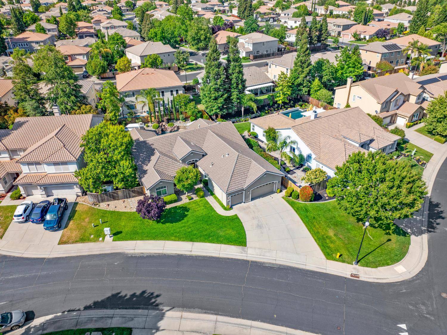 Roseville, CA 95747,100 Clay Isle CT