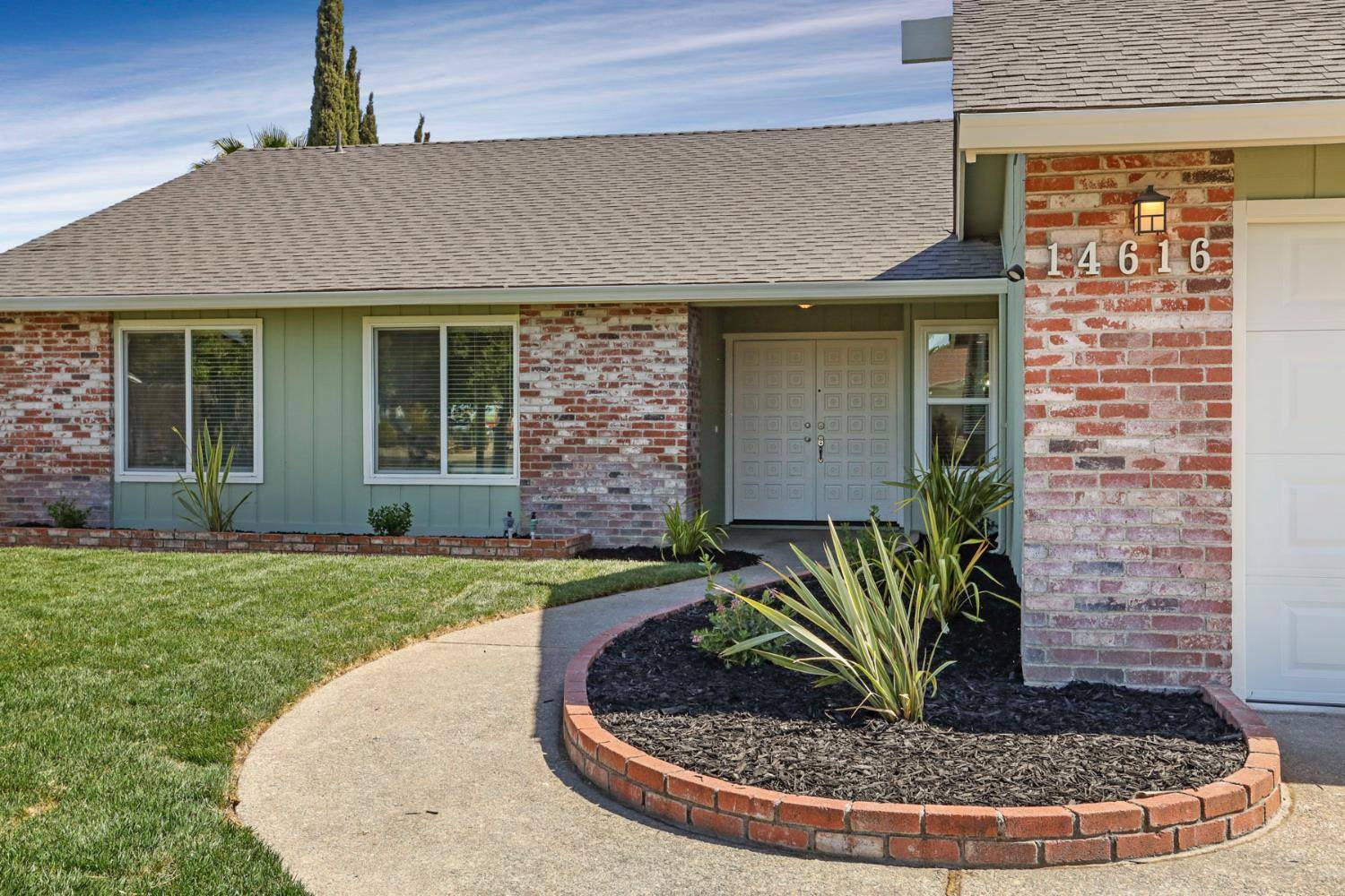 Manteca, CA 95336,14616 Arapaho WAY