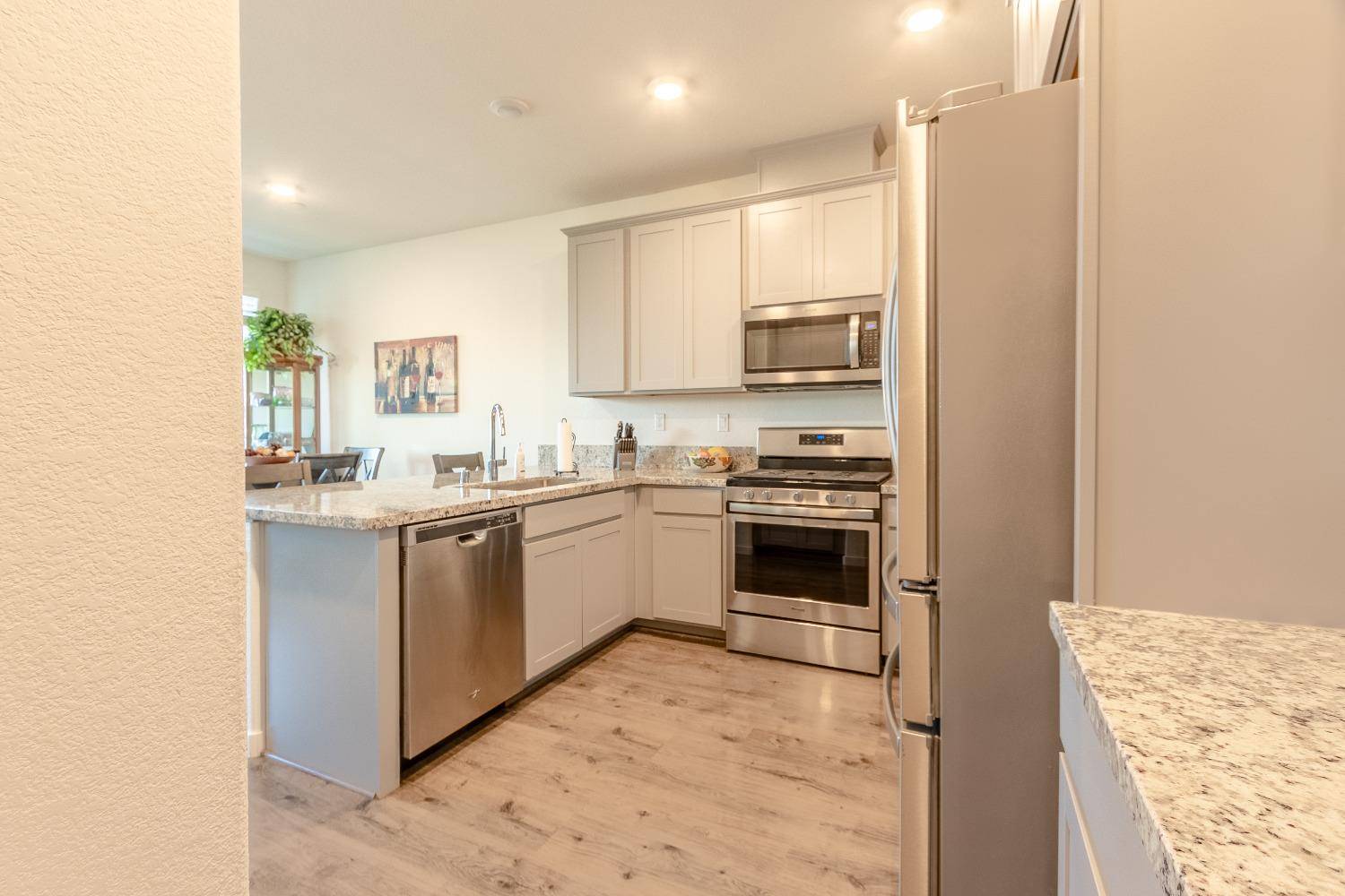 Sacramento, CA 95834,3862 Commerce WAY