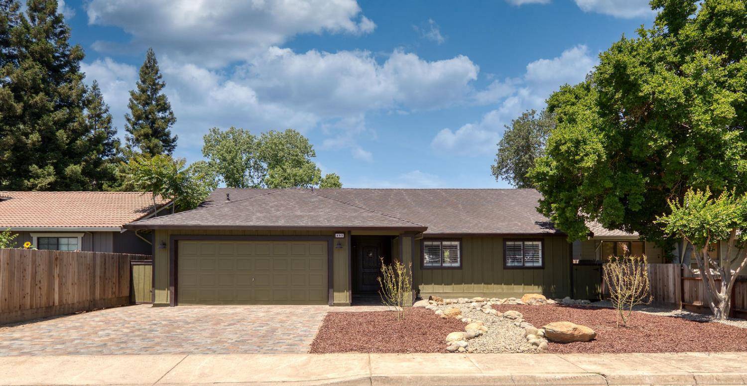 Oakdale, CA 95361,892 River Bluff DR