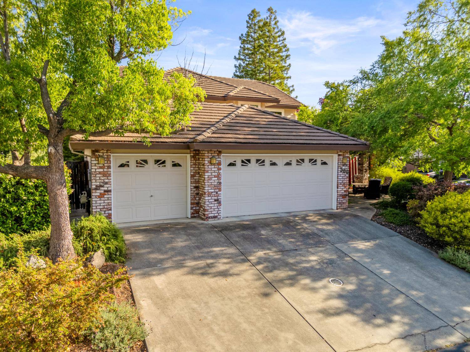 Roseville, CA 95661,500 Bristol