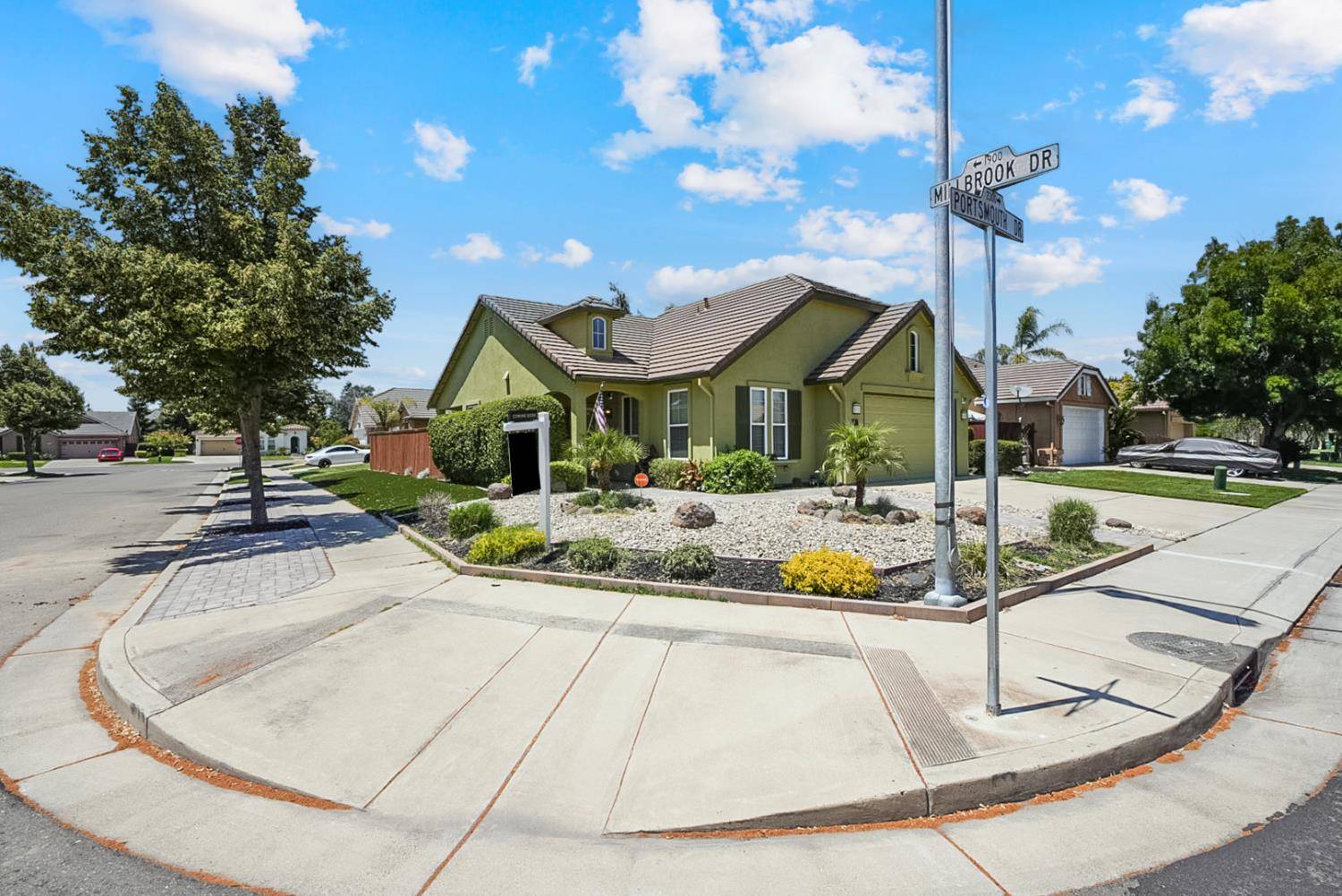 Lodi, CA 95242,2347 Portsmouth DR
