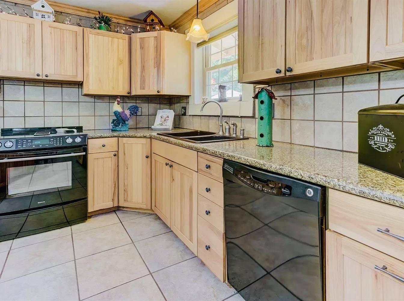 Rio Linda, CA 95673,7398 16th ST