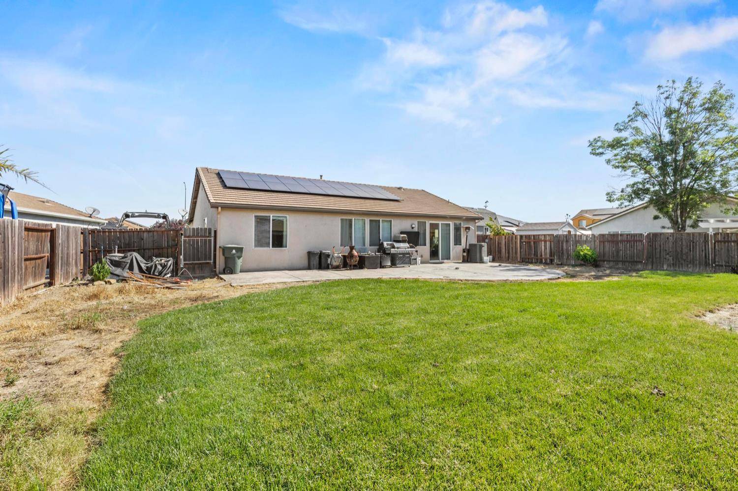 Olivehurst, CA 95961,1592 Maplehurst ST
