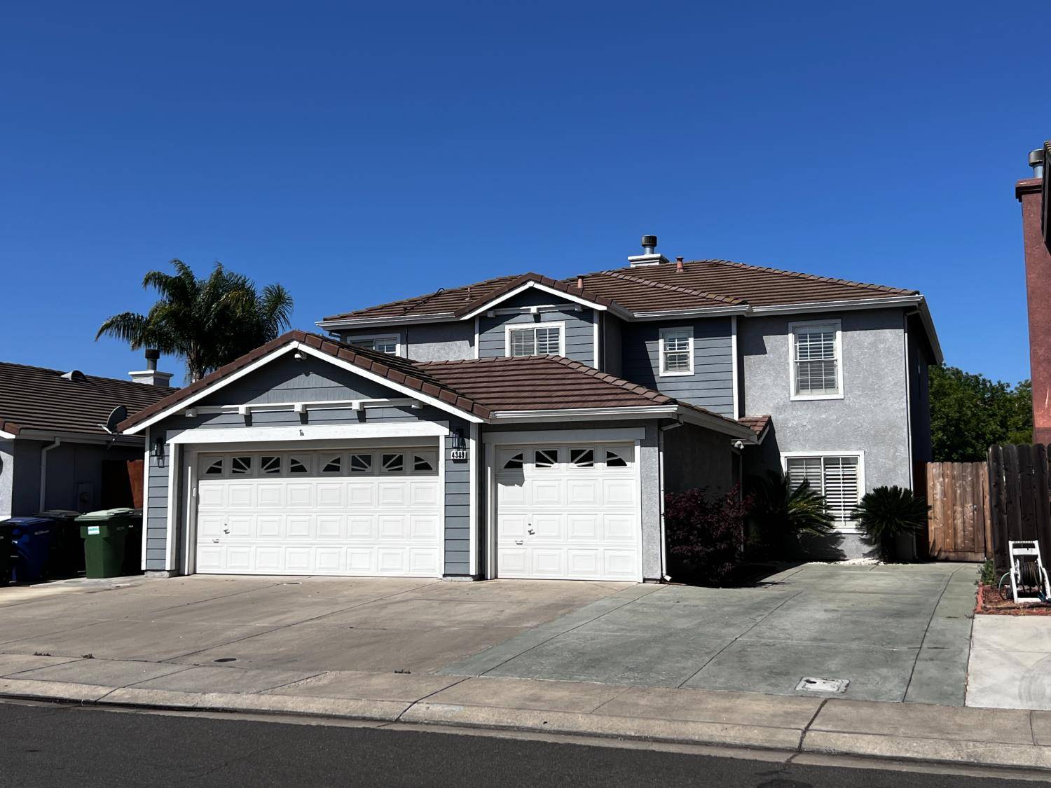 Modesto, CA 95356,4309 HAZELNUT DR