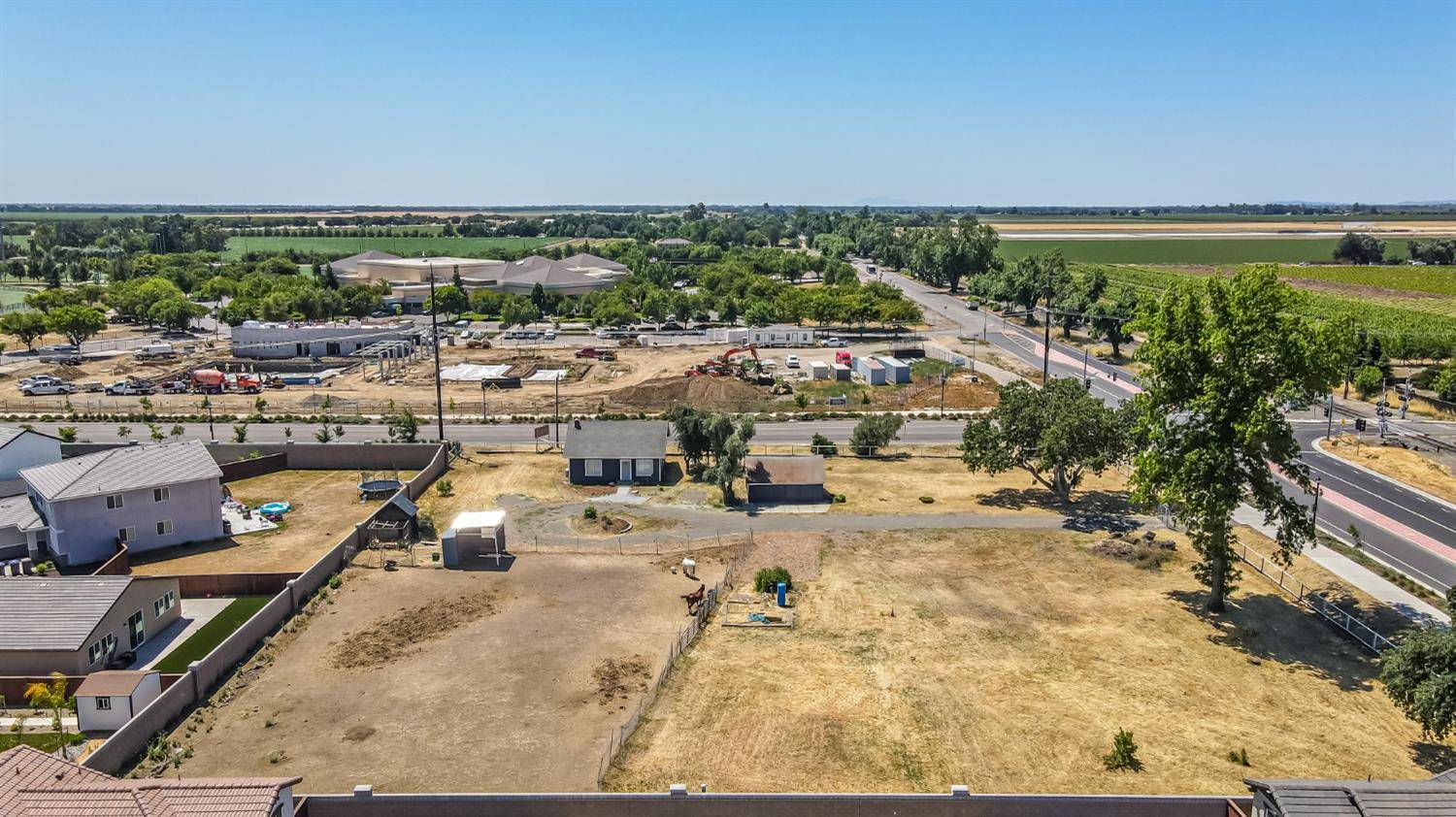 Woodland, CA 95776,19435 East ST