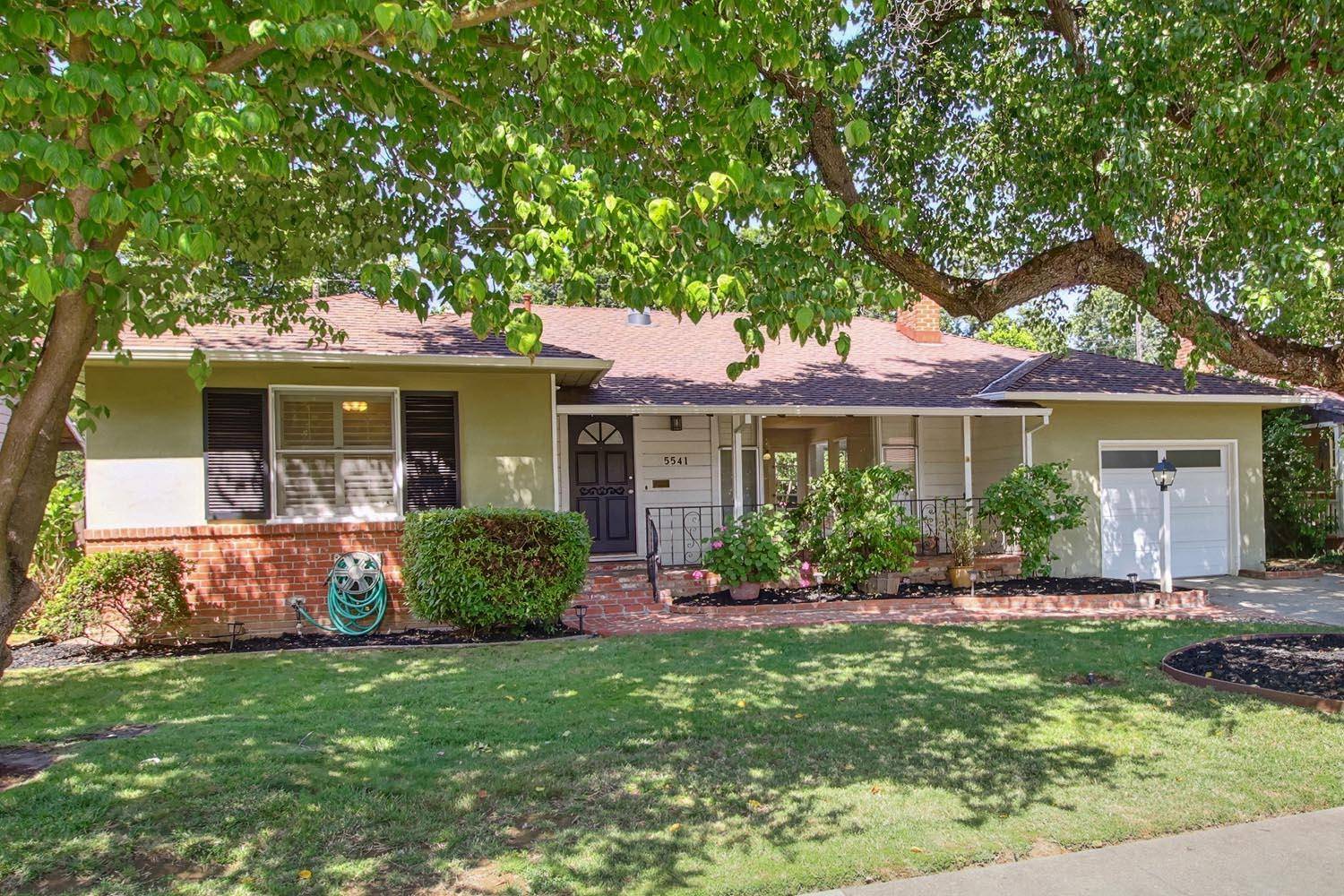 Sacramento, CA 95819,5541 Callister AVE