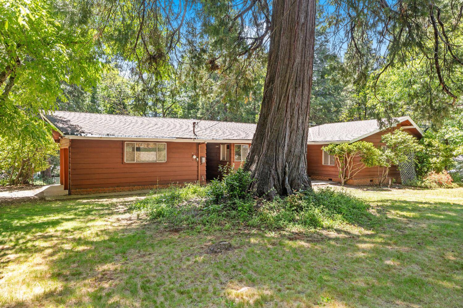 Nevada City, CA 95959,10899 Thomas DR