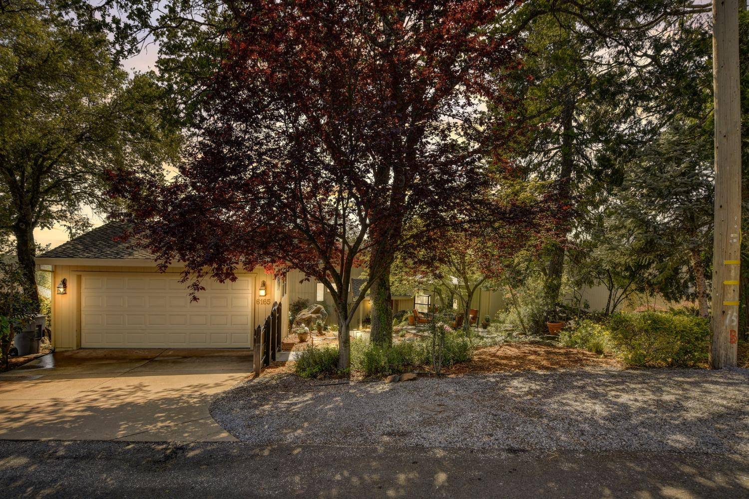 Auburn, CA 95602,6165 Viewridge DR