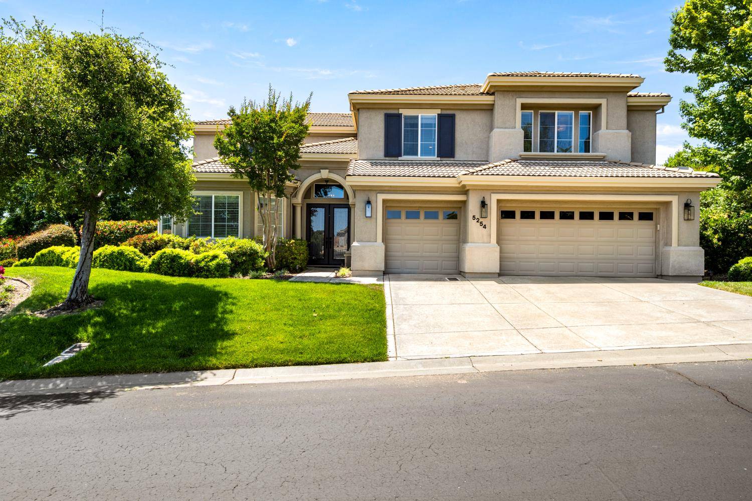 El Dorado Hills, CA 95762,5254 Mertola