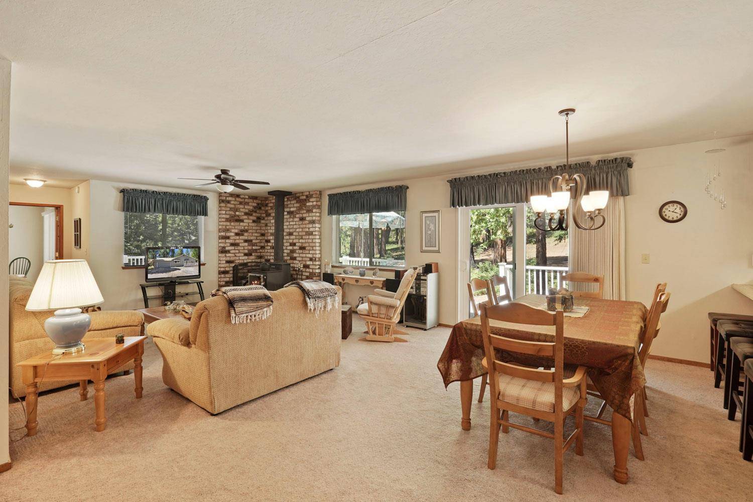 Long Barn, CA 95335,29010 W Snowhite Ridge DR