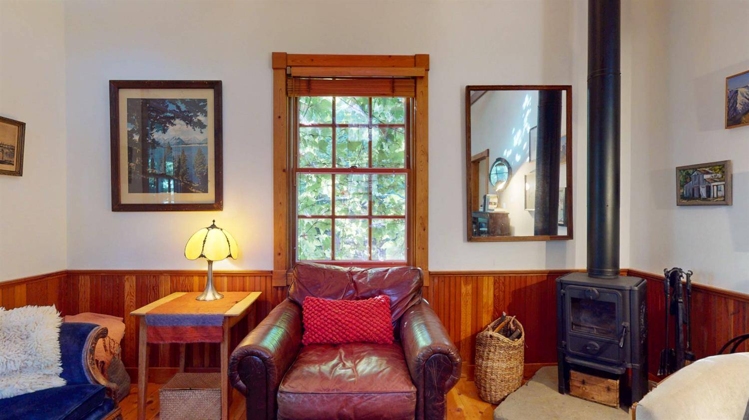 Nevada City, CA 95959,578 Main ST